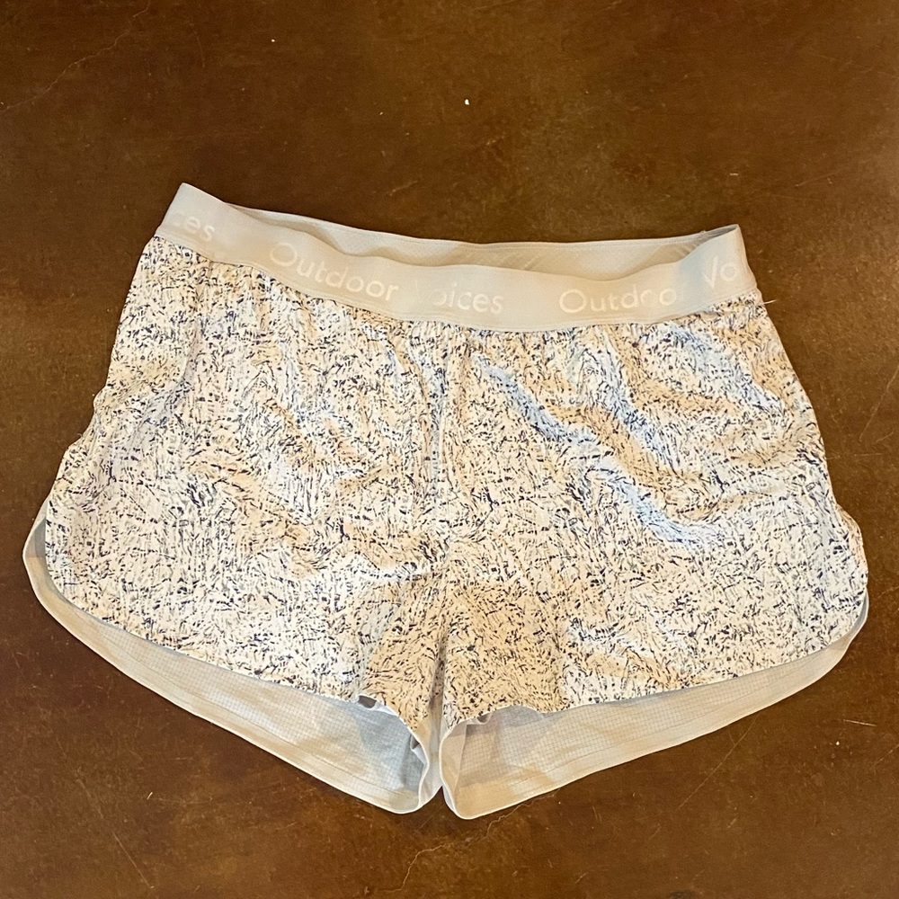 Outdoor Voice white speckled Run Shorts